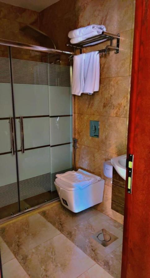 Shaqilath Hotel Wadi Musa Esterno foto